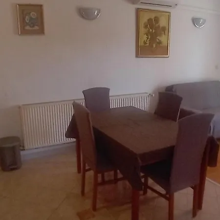 Ana I Predrag -lopar Apartmán *