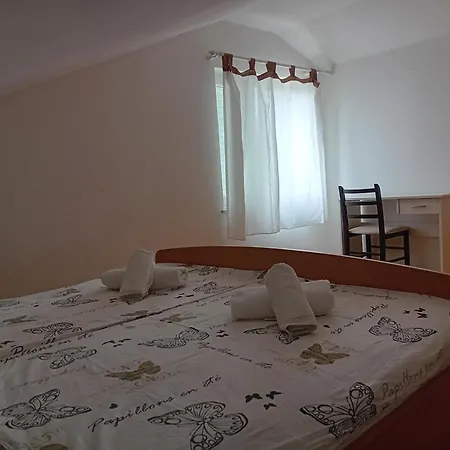 Apartment Ana I Predrag *