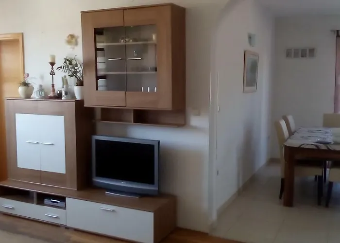 Ana I Predrag -lopar Appartement